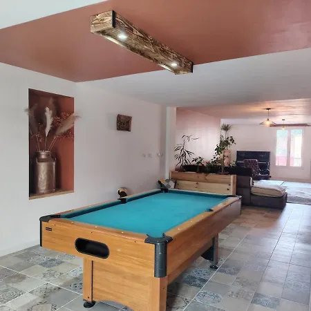 Des Collines Casa de Férias